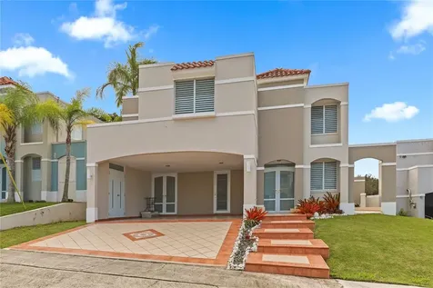 Urb River Edge Hills Luquillo PR 00773