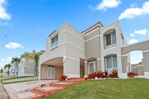Urb River Edge Hills Luquillo PR 00773