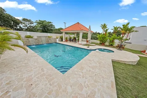 Urb River Edge Hills Luquillo PR 00773