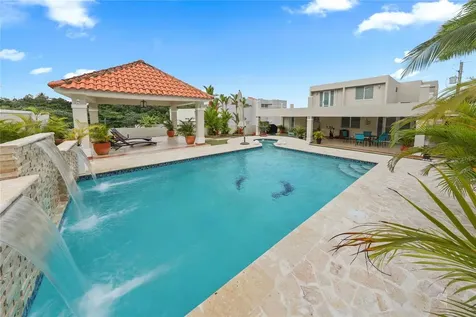 Urb River Edge Hills Luquillo PR 00773