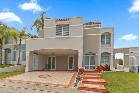 Urb River Edge Hills Luquillo PR 00773