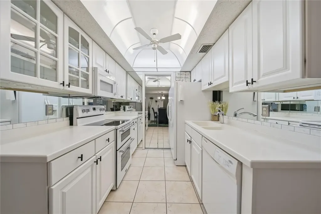 6114 43rd Street W Bradenton FL 34210