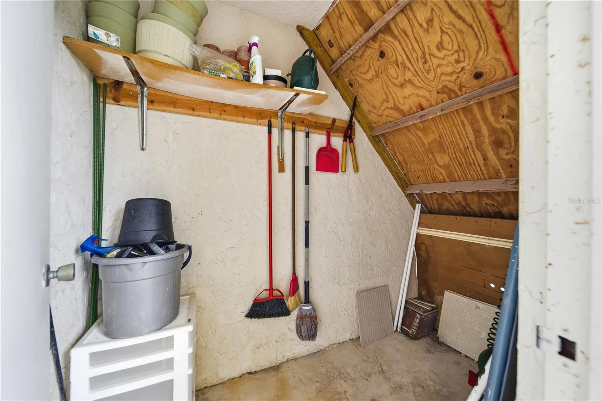 6114 43rd Street W Bradenton FL 34210