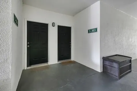 2705 Maitland Crossing Way Orlando FL 32810