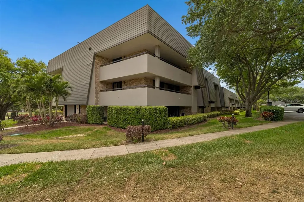 36750 Us Highway 19 N Palm Harbor FL 34684