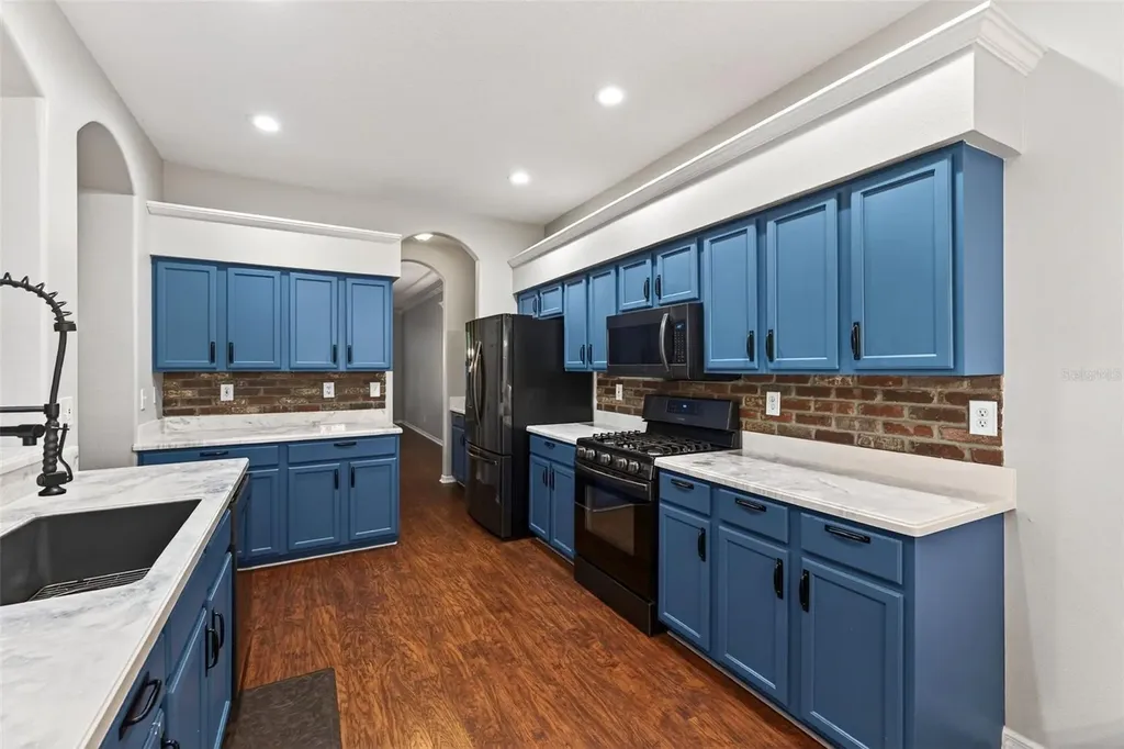 4956 Creekside Trail Sarasota FL 34243