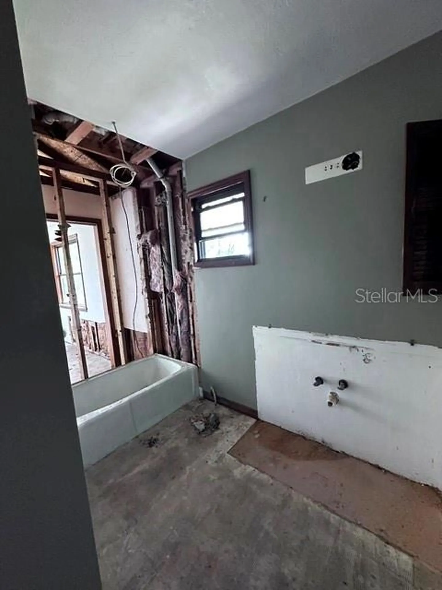 16540 Wisteria Drive Fort Myers FL 33908