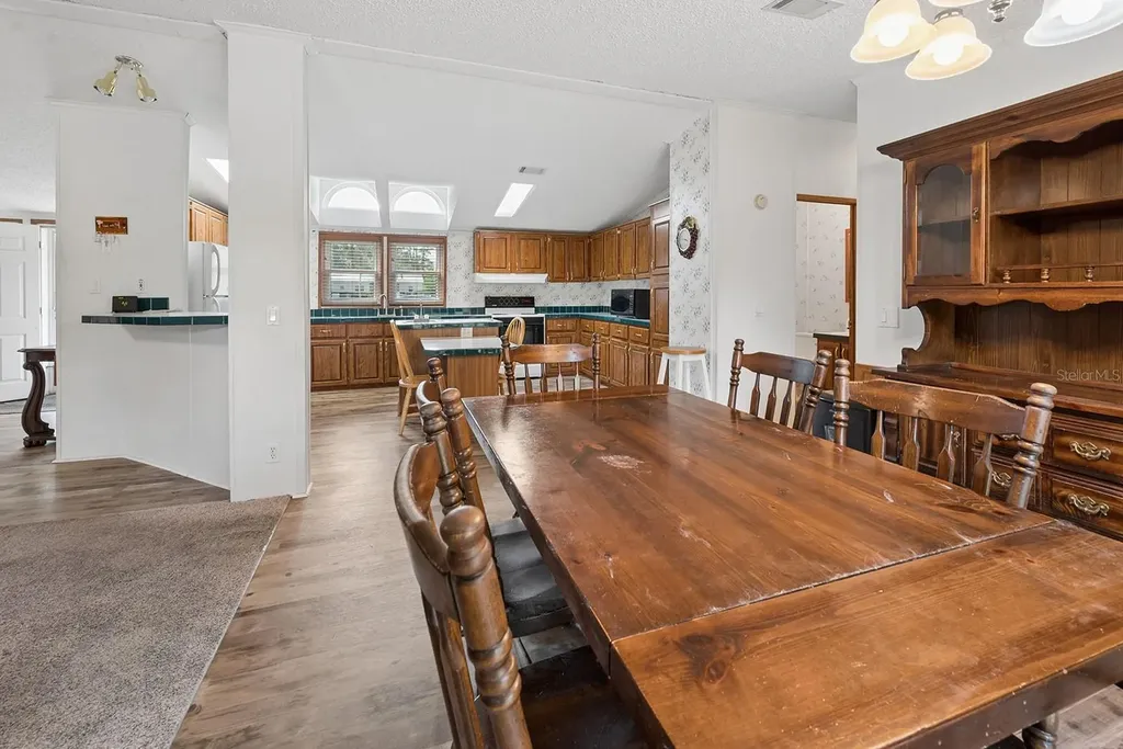 11201 SW 49th Terrace Lake Butler FL 32054