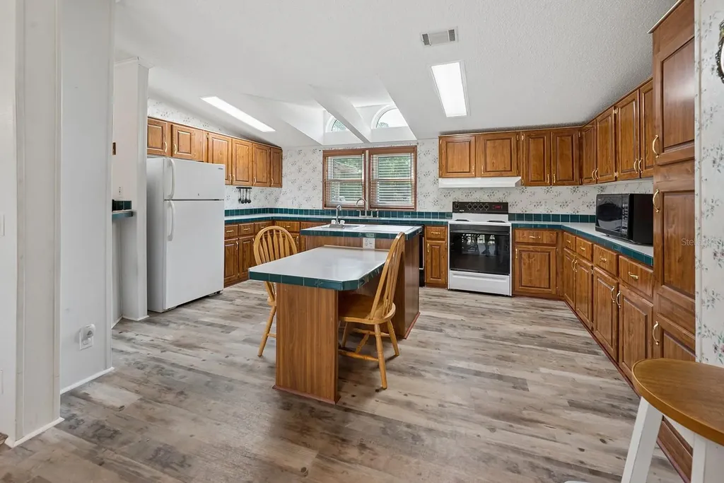 11201 SW 49th Terrace Lake Butler FL 32054