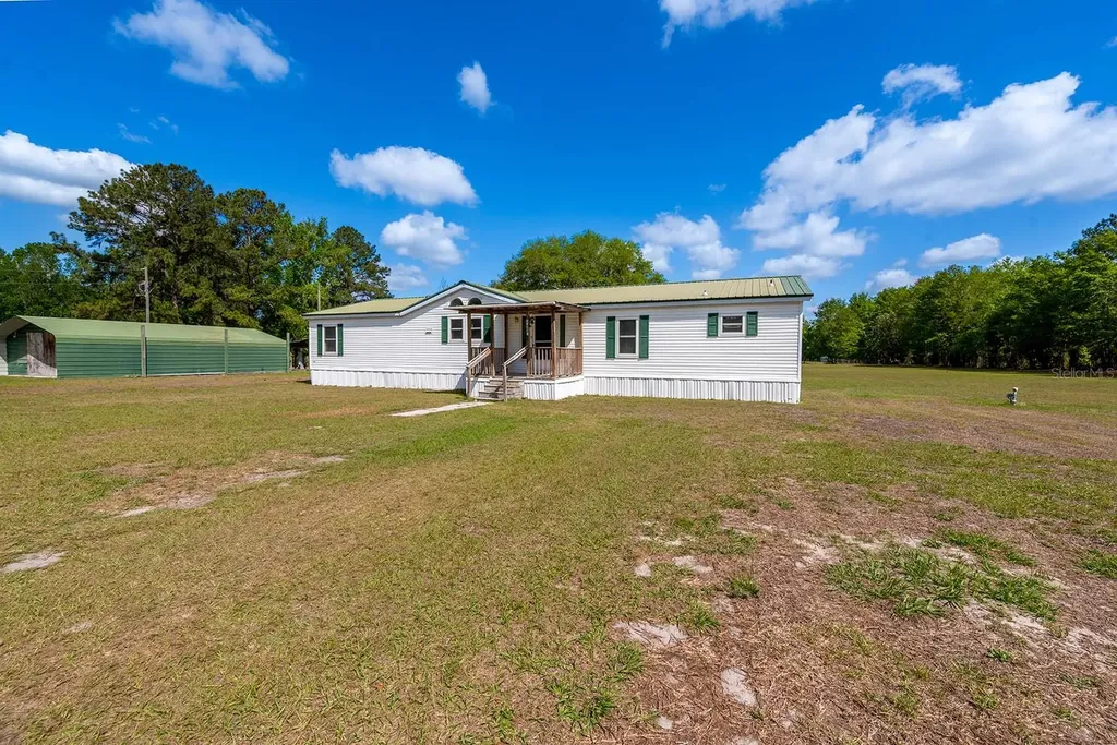 11201 SW 49th Terrace Lake Butler FL 32054
