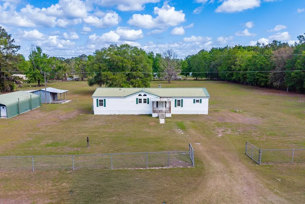 11201 SW 49th Terrace Lake Butler FL 32054