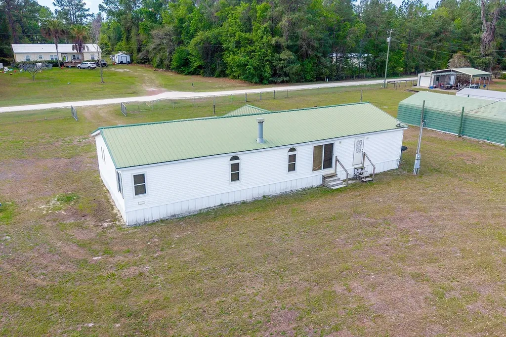 11201 SW 49th Terrace Lake Butler FL 32054