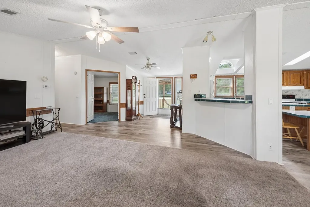 11201 SW 49th Terrace Lake Butler FL 32054