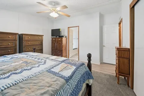 11201 SW 49th Terrace Lake Butler FL 32054