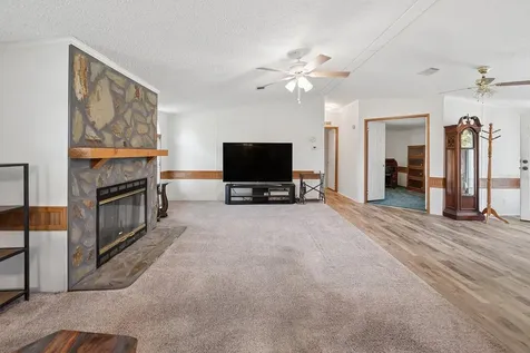 11201 SW 49th Terrace Lake Butler FL 32054