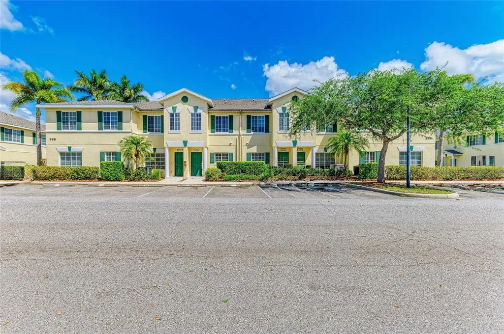 233 Cape Harbour Loop Bradenton FL 34212