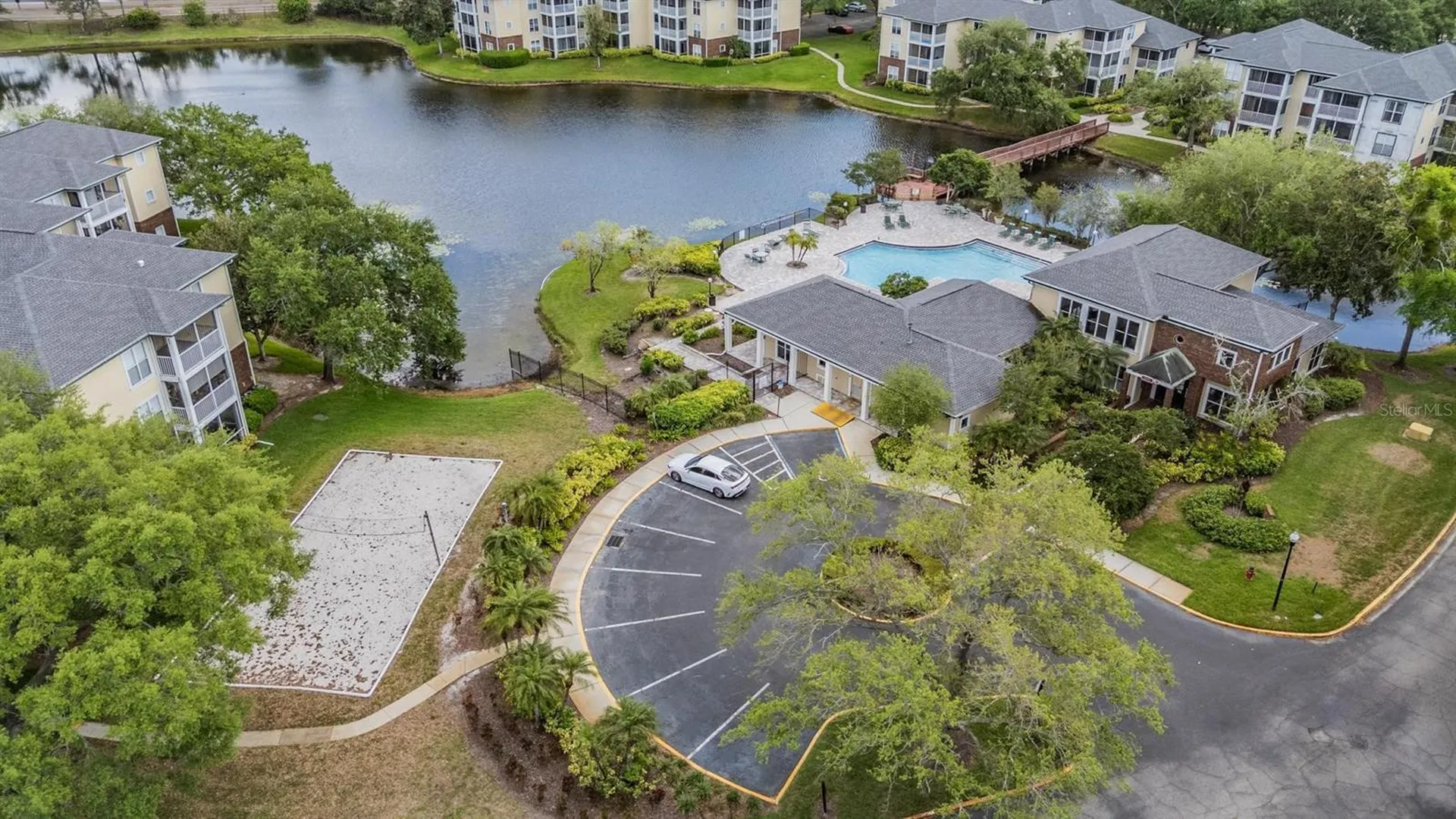 10024 Strafford Oak Court Tampa FL 33624