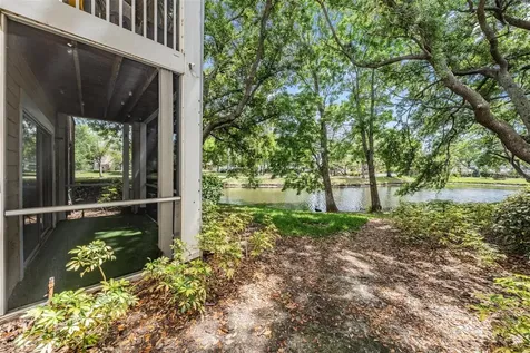 10024 Strafford Oak Court Tampa FL 33624