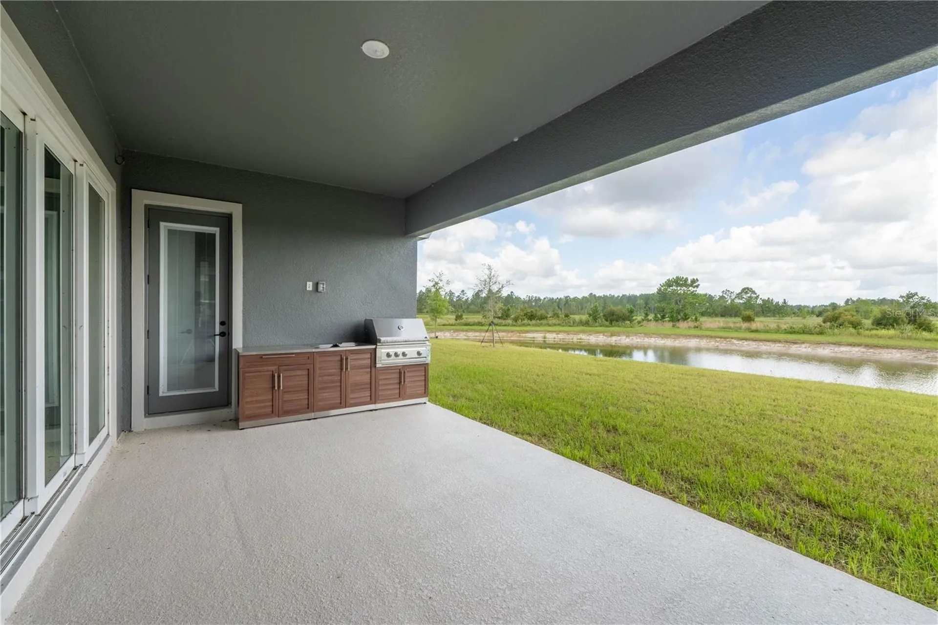 1953 Arching Branch Zephyrhills FL 33541