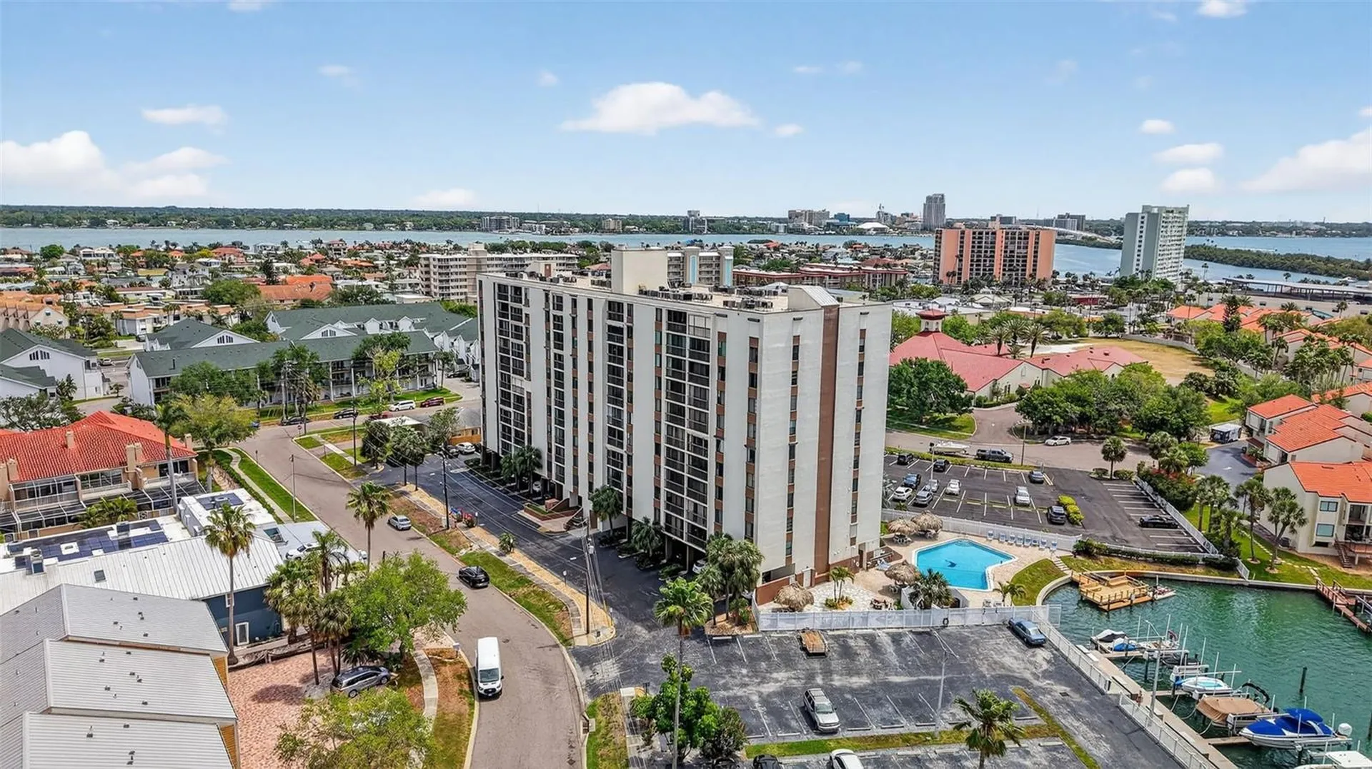 255 Dolphin Point Clearwater FL 33767