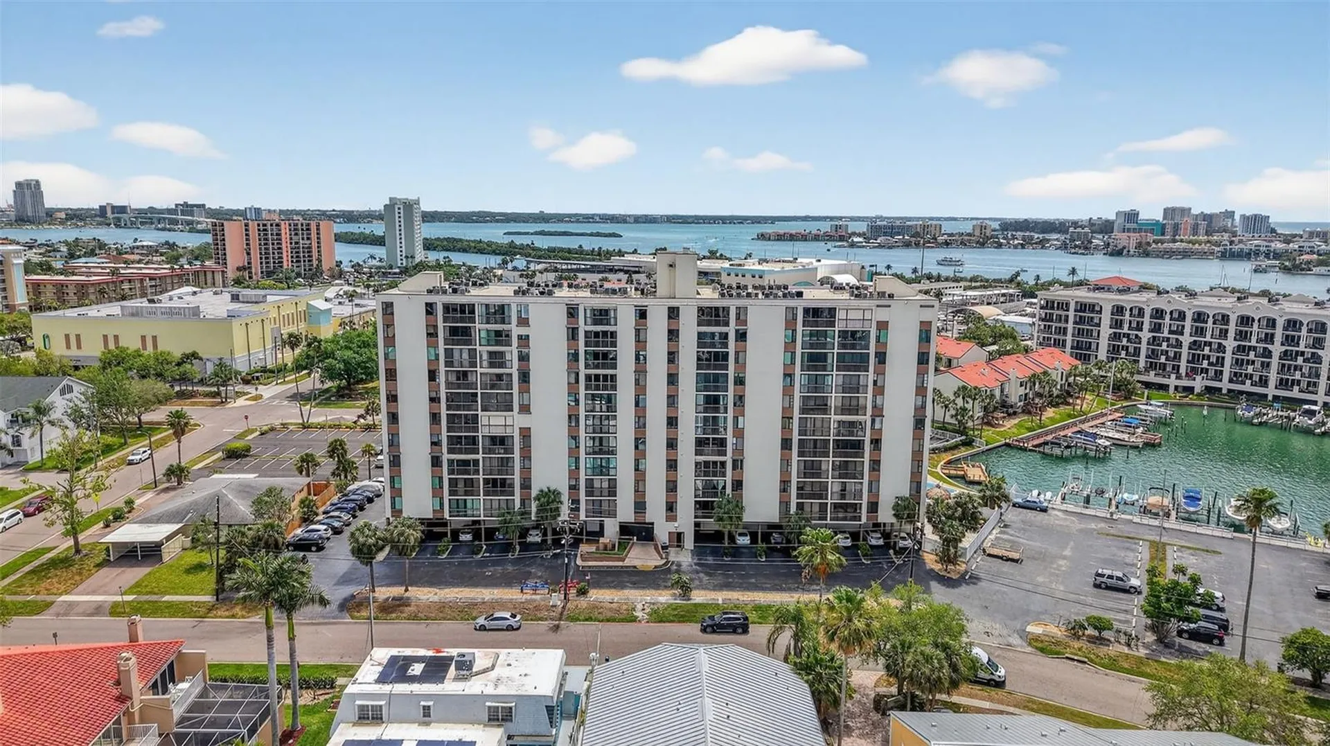 255 Dolphin Point Clearwater FL 33767