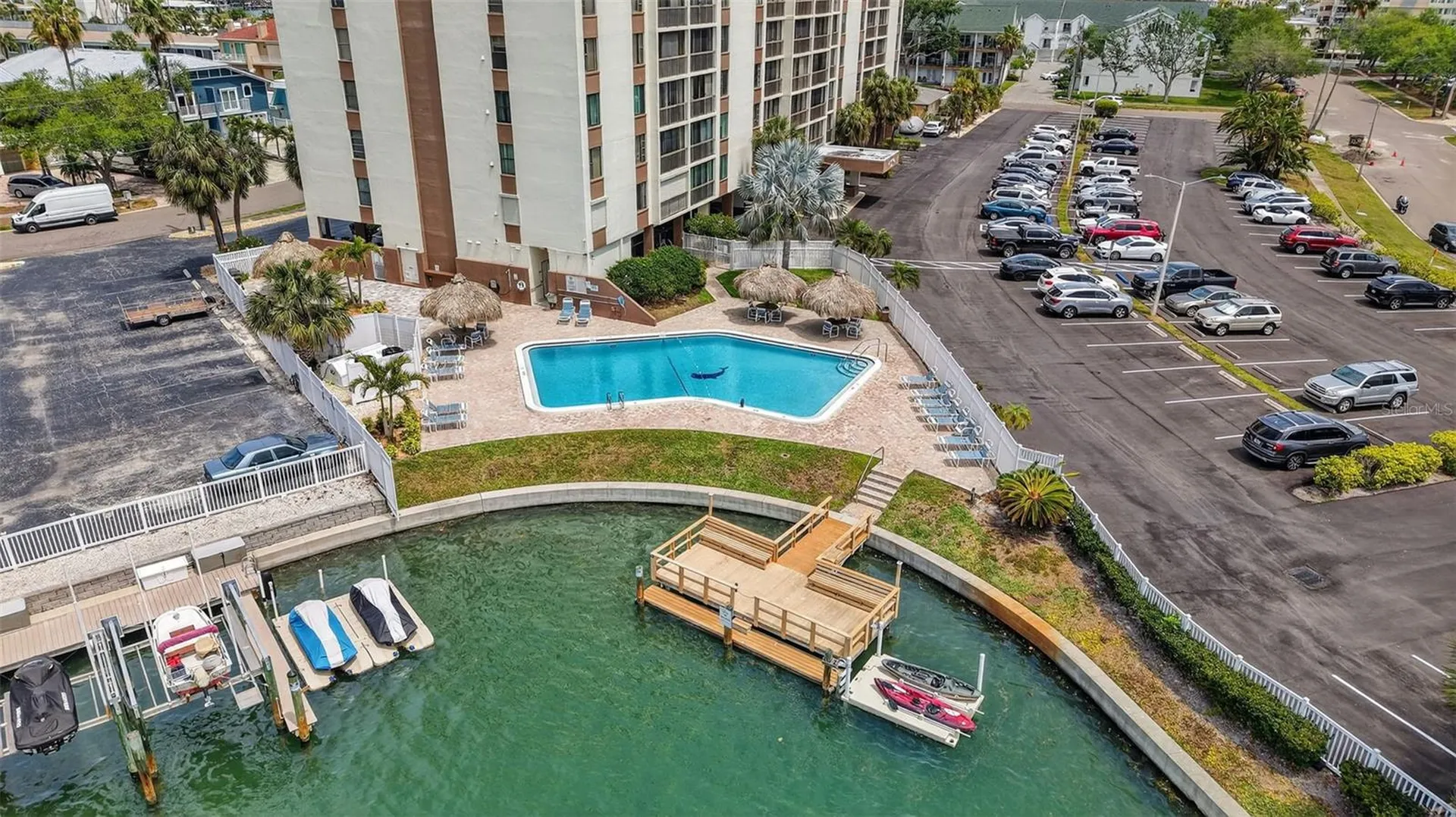 255 Dolphin Point Clearwater FL 33767