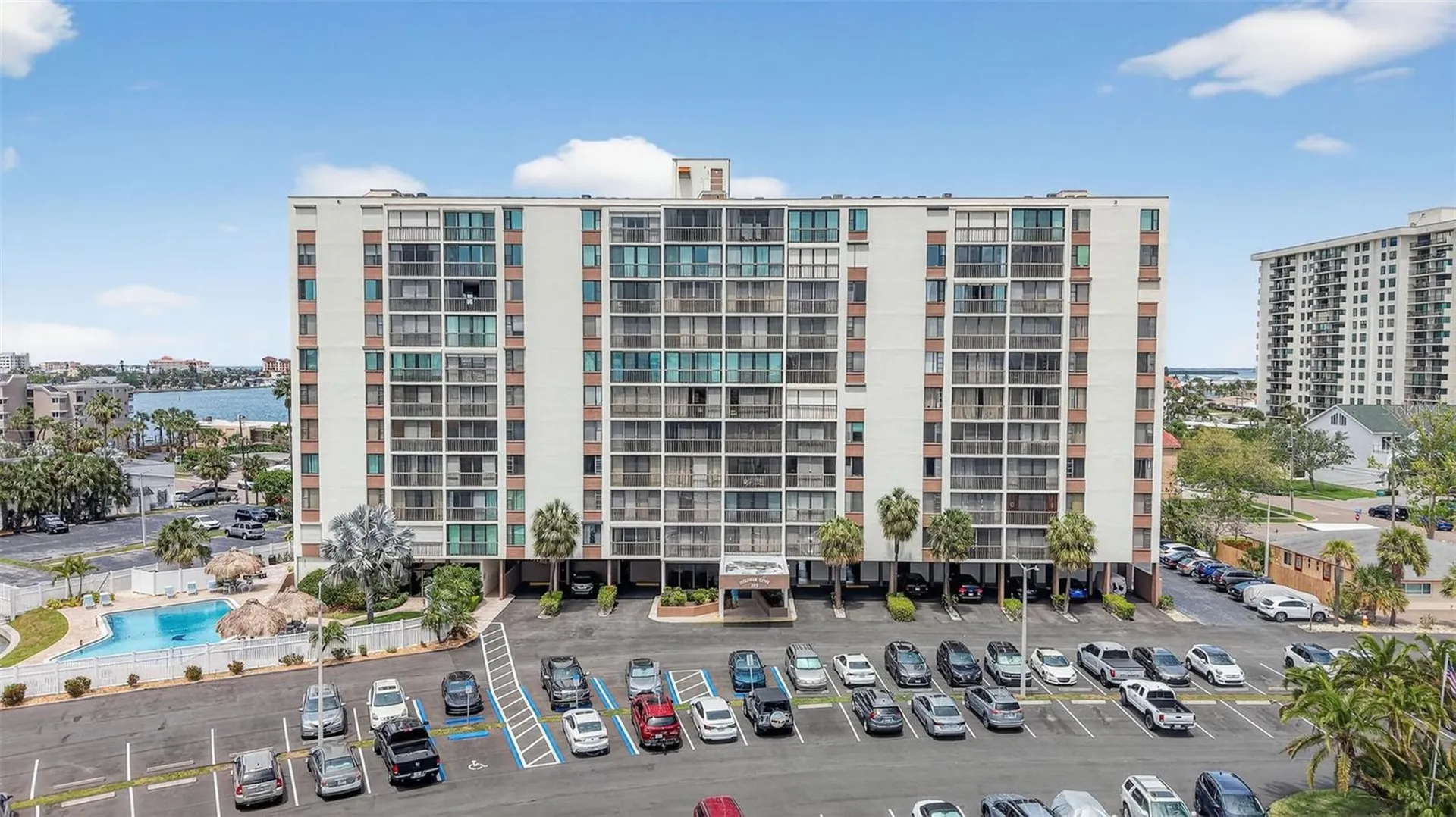 255 Dolphin Point Clearwater FL 33767