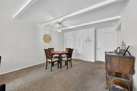 255 Dolphin Point Clearwater FL 33767
