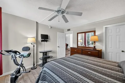 255 Dolphin Point Clearwater FL 33767