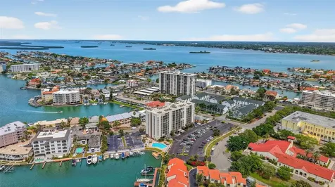 255 Dolphin Point Clearwater FL 33767