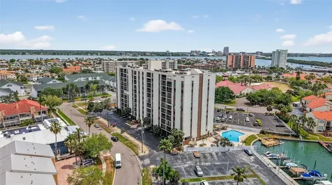 255 Dolphin Point Clearwater FL 33767