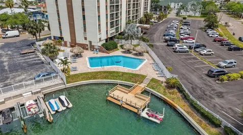 255 Dolphin Point Clearwater FL 33767
