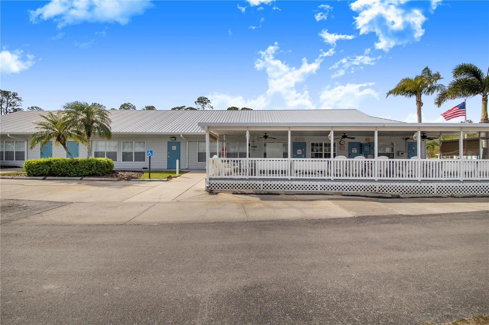 475 Pine Loop Frostproof FL 33843