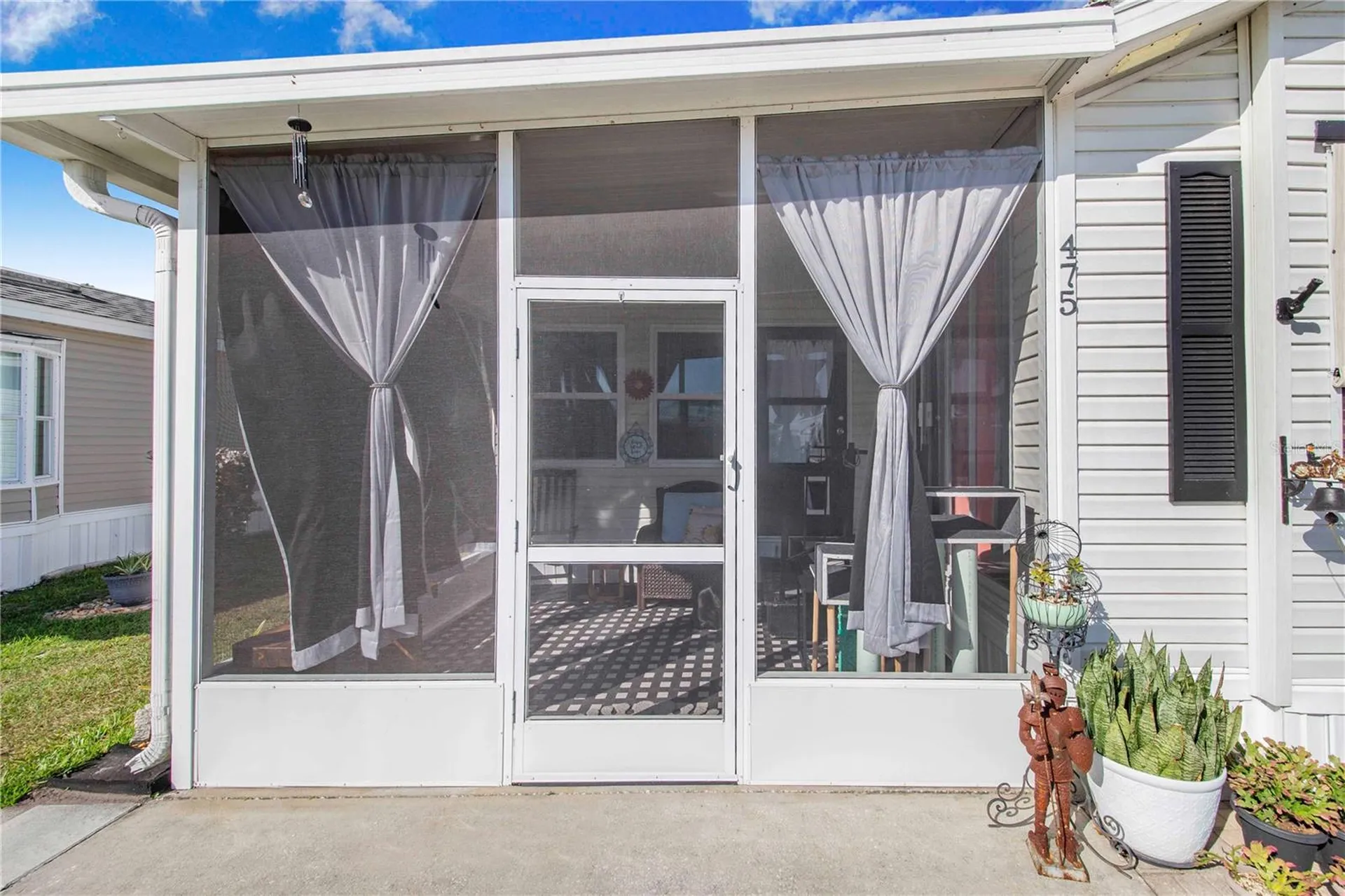 475 Pine Loop Frostproof FL 33843