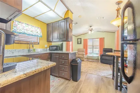 475 Pine Loop Frostproof FL 33843