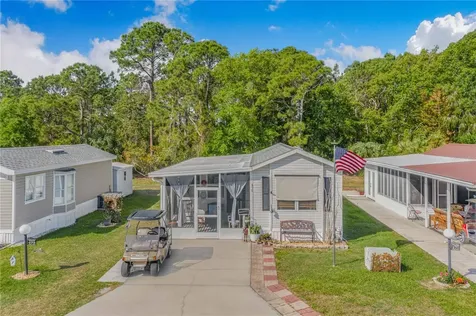 475 Pine Loop Frostproof FL 33843