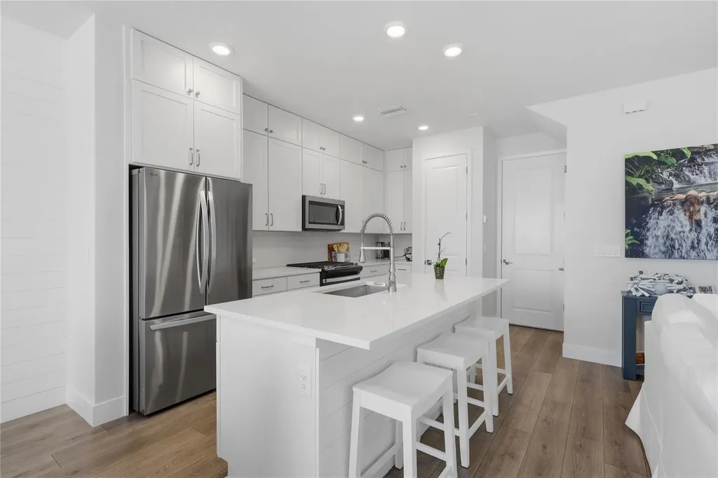 7221 Sutton Lane Sarasota FL 34240