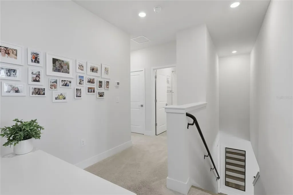7221 Sutton Lane Sarasota FL 34240