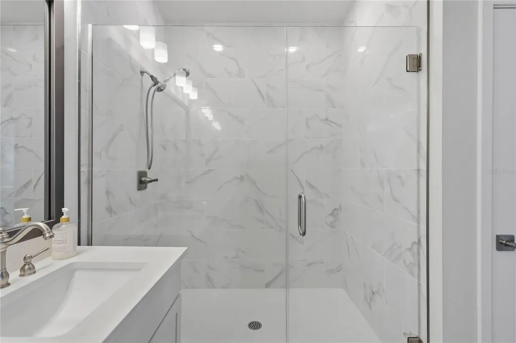 7221 Sutton Lane Sarasota FL 34240