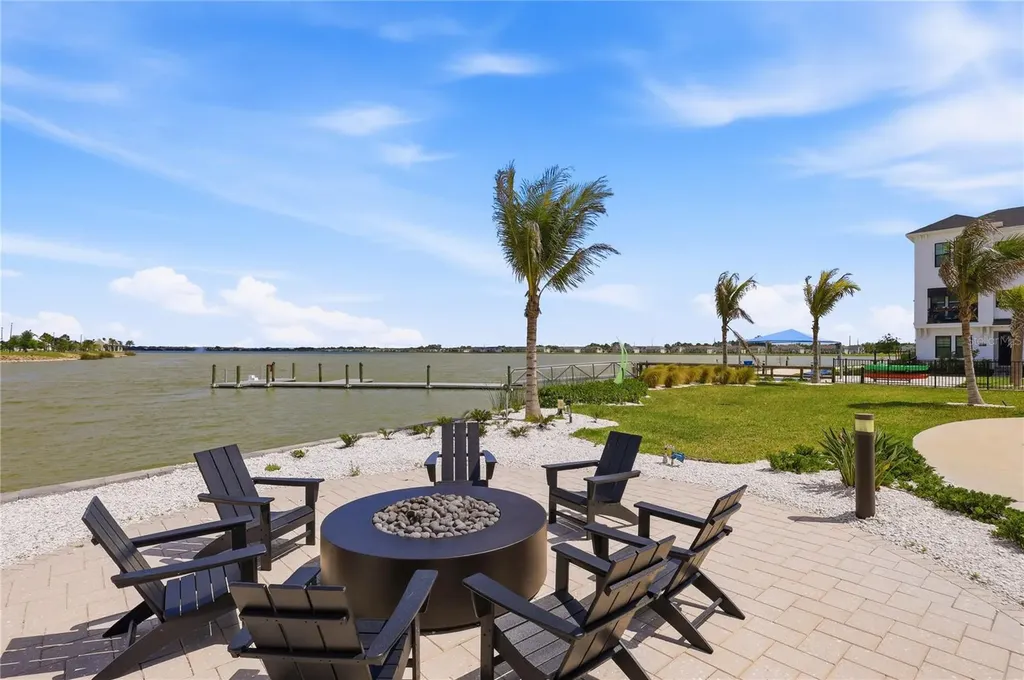 7221 Sutton Lane Sarasota FL 34240