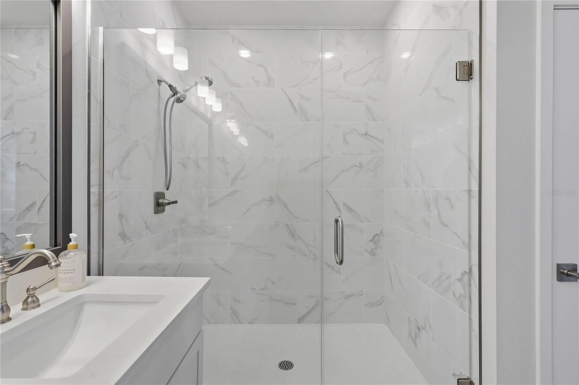 7221 Sutton Lane Sarasota FL 34240