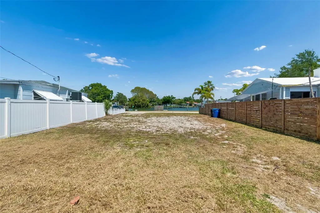 4005 Sunrise Drive S St Petersburg FL 33705
