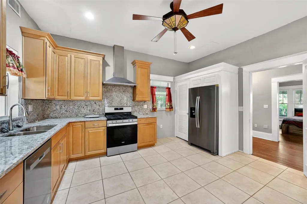 211 Cassady Street Umatilla FL 32784
