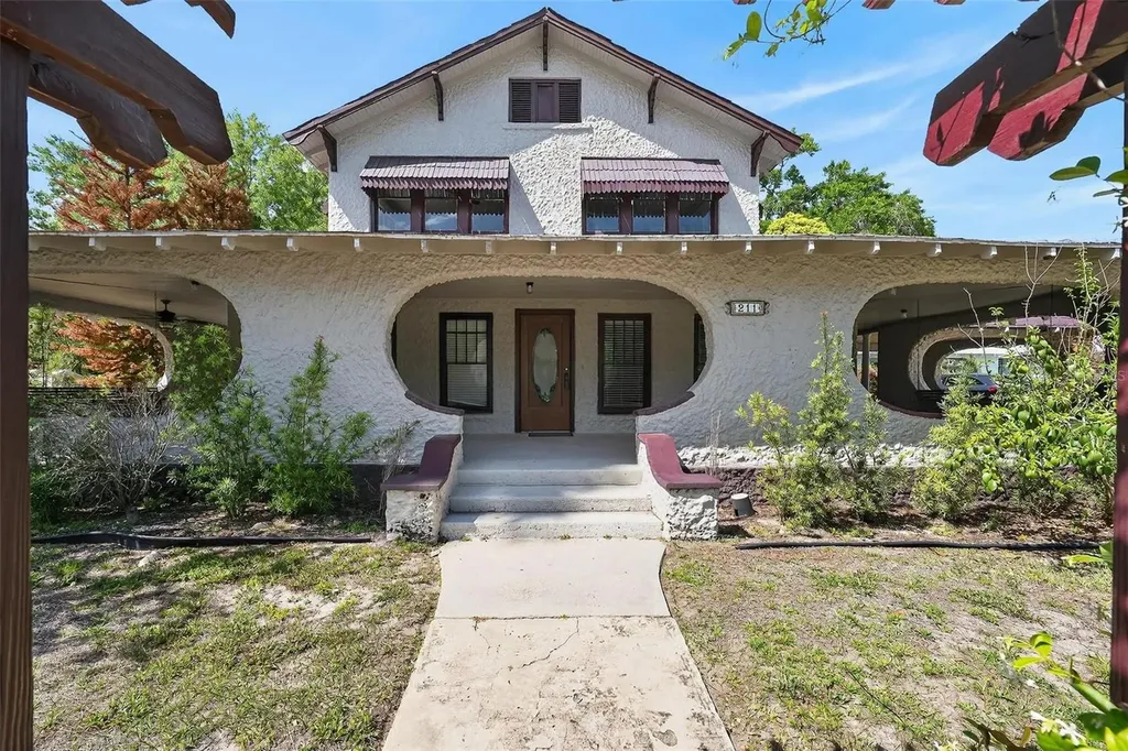 211 Cassady Street Umatilla FL 32784