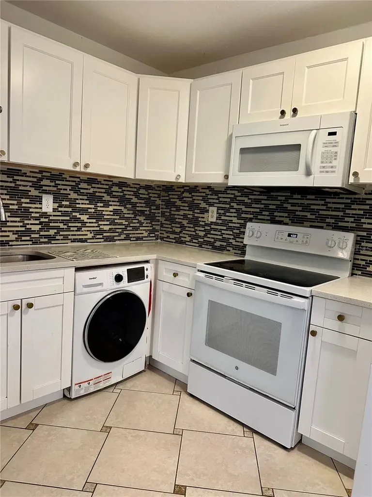 2625 State Road 590 Clearwater FL 33759