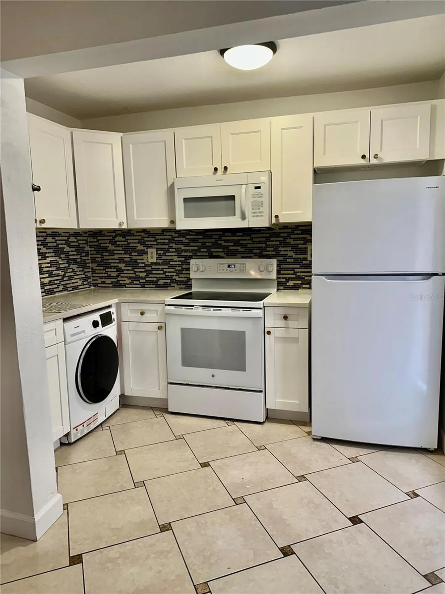 2625 State Road 590 Clearwater FL 33759