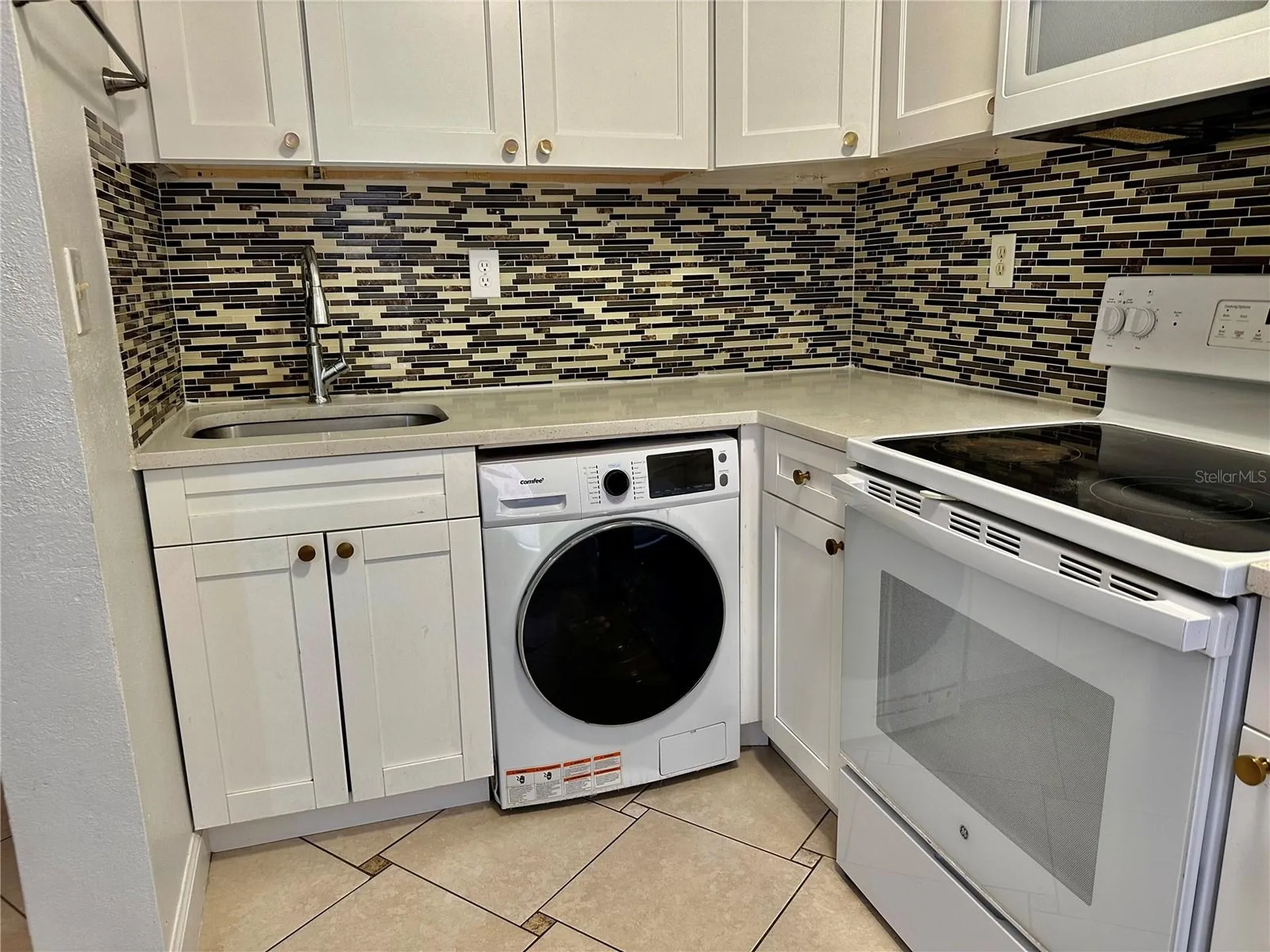 2625 State Road 590 Clearwater FL 33759