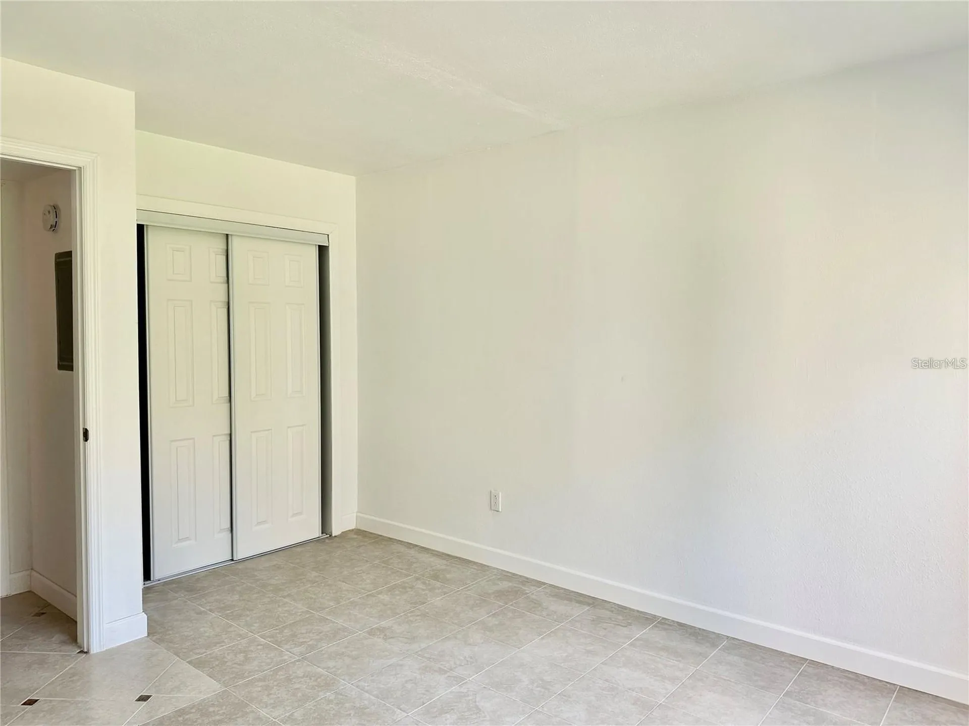 2625 State Road 590 Clearwater FL 33759