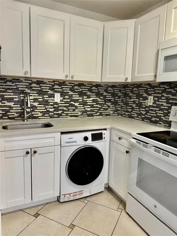 2625 State Road 590 Clearwater FL 33759