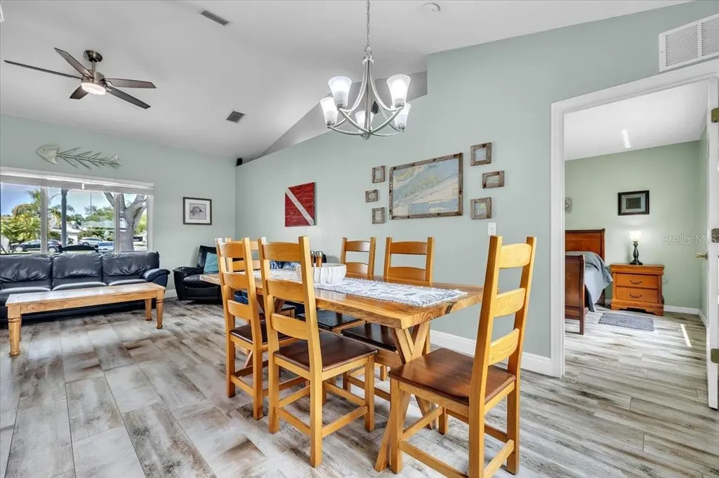 3022 45th Way E Bradenton FL 34203